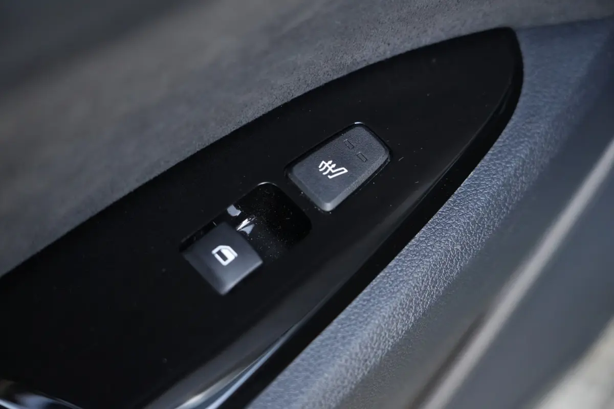 1.6 T-GDi Plug-in Hybrid AWD GT-PlusLine | 265 PK | Panoramadak | 360° Camera | Stoelventilatie | Trekhaak | Kia Sportage 1.6 T-GDi Plug-in Hybrid AWD GT-PlusLine met 1.6 liter 4-cilinder b