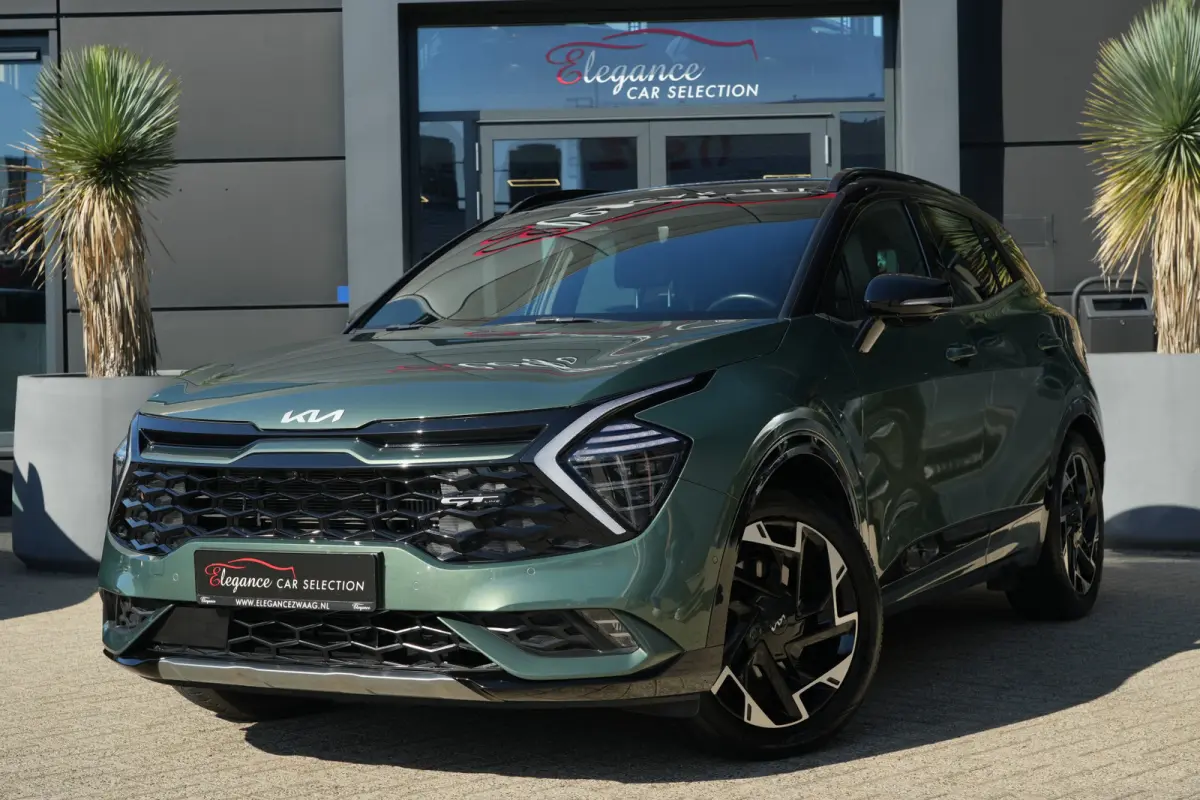 1.6 T-GDi Plug-in Hybrid AWD GT-PlusLine | 265 PK | Panoramadak | 360° Camera | Stoelventilatie | Trekhaak | Kia Sportage 1.6 T-GDi Plug-in Hybrid AWD GT-PlusLine met 1.6 liter 4-cilinder b