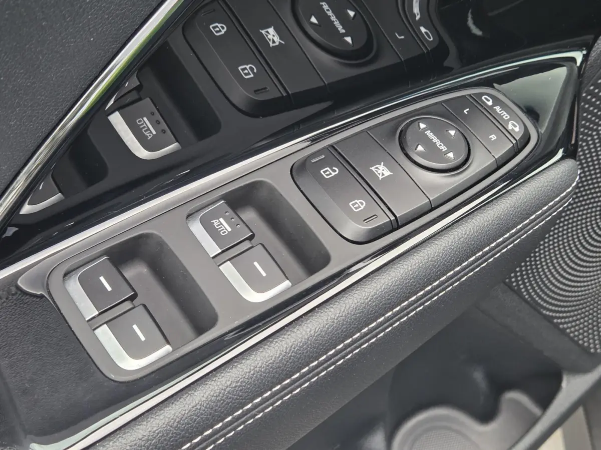 DynamicLine 39kWh | Camera | Adaptive Cruise | Apple Carplay | Keyless entry SOH 93,8% | Rijklaarprijs!