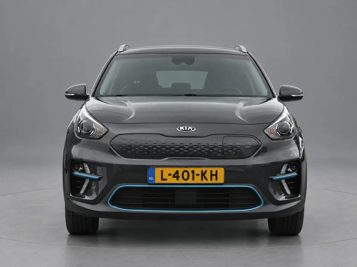 DynamicLine 39kWh | Camera | Adaptive Cruise | Apple Carplay | Keyless entry SOH 93,8% | Rijklaarprijs!