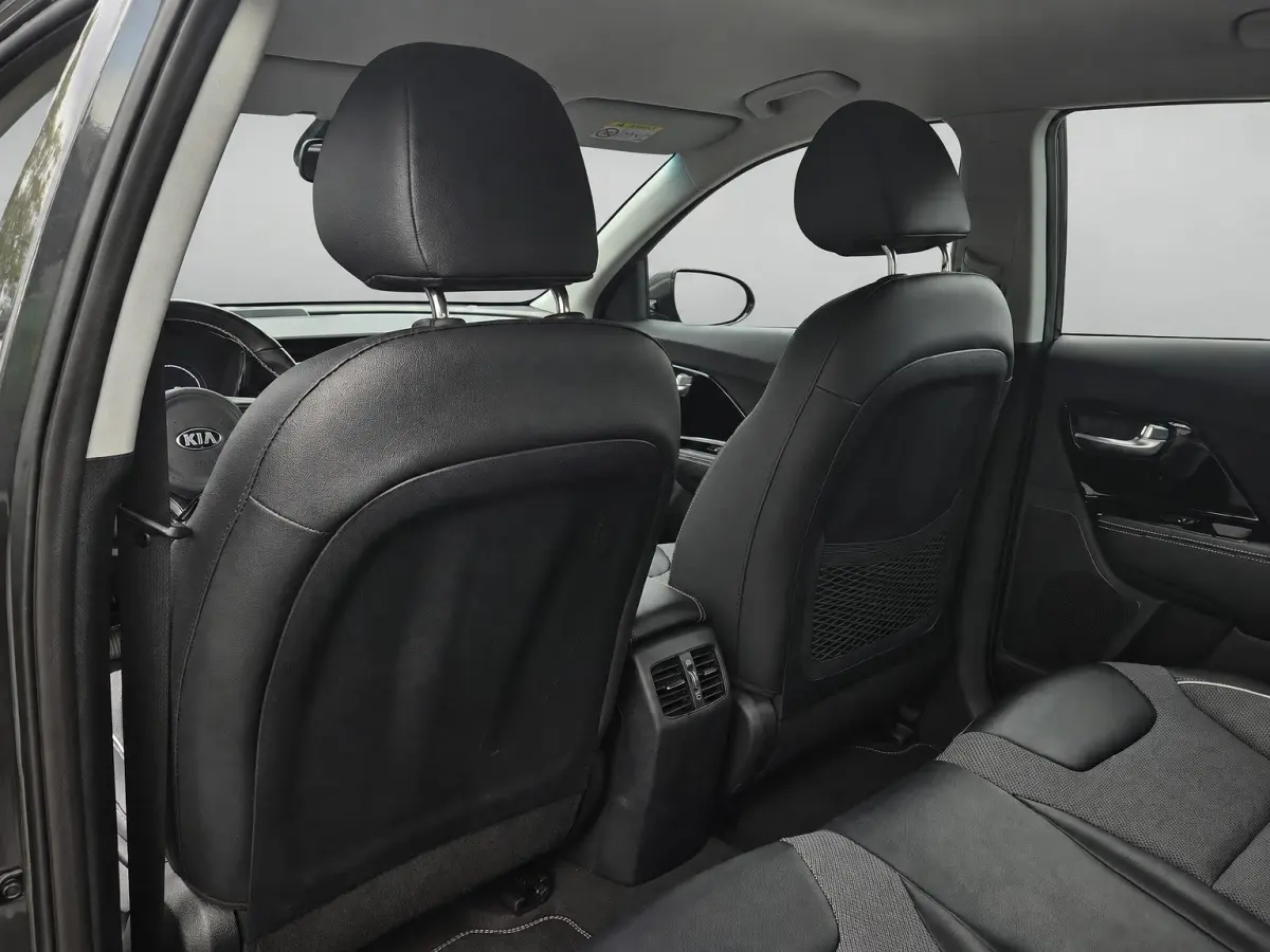 DynamicLine 39kWh | Camera | Adaptive Cruise | Apple Carplay | Keyless entry SOH 93,8% | Rijklaarprijs!