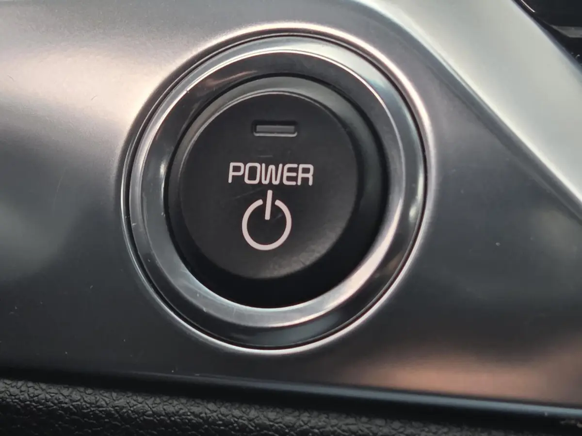 DynamicLine 39kWh | Camera | Adaptive Cruise | Apple Carplay | Keyless entry SOH 93,8% | Rijklaarprijs!