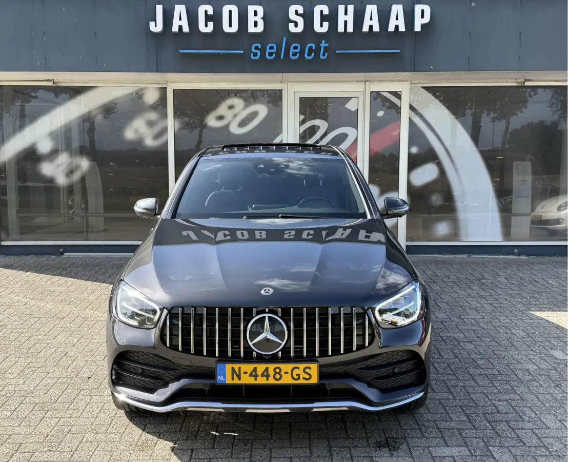 300 4MATIC Premium AMG styling / Schuif-kanteldak / Navi / 20" / Carplay / 360 Camera