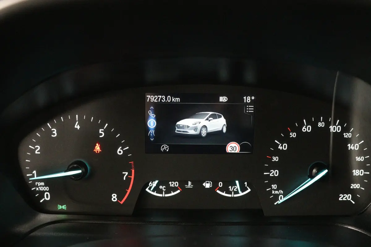 1.0 EcoBoost Hybrid ST-Line X | Camera | Stoel-/Stuurverwarming | Voorruitverwarming | Climate Control | Cruise Control | Led Koplampen
