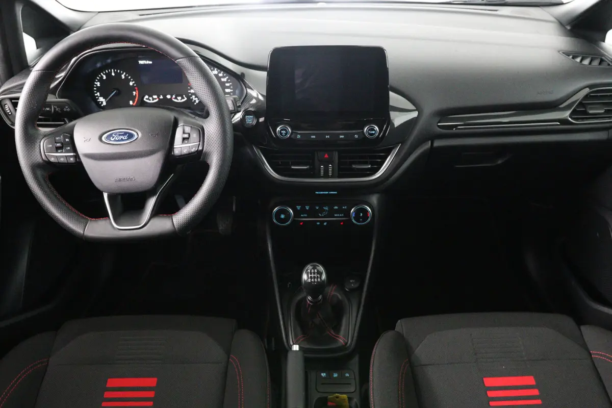 1.0 EcoBoost Hybrid ST-Line X | Camera | Stoel-/Stuurverwarming | Voorruitverwarming | Climate Control | Cruise Control | Led Koplampen