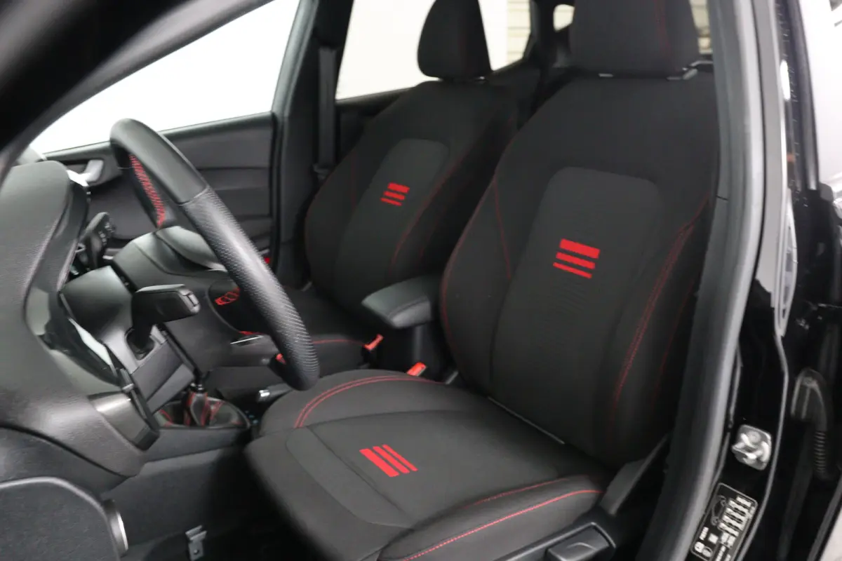 1.0 EcoBoost Hybrid ST-Line X | Camera | Stoel-/Stuurverwarming | Voorruitverwarming | Climate Control | Cruise Control | Led Koplampen