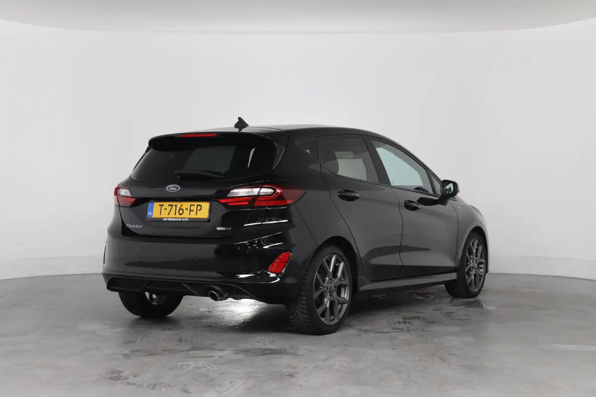 1.0 EcoBoost Hybrid ST-Line X | Camera | Stoel-/Stuurverwarming | Voorruitverwarming | Climate Control | Cruise Control | Led Koplampen