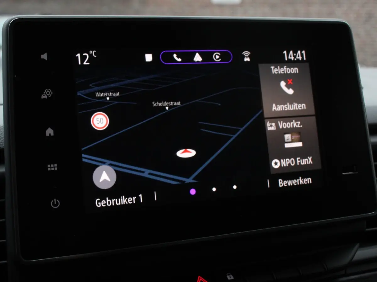 2.0 Blue dCi 150 EDC T30 L2H1 Advance Dubbele cabine Navigatie Airco Lichtmetalen velgen Betimmering Trekhaak Camera Parkeer sensoren Dab