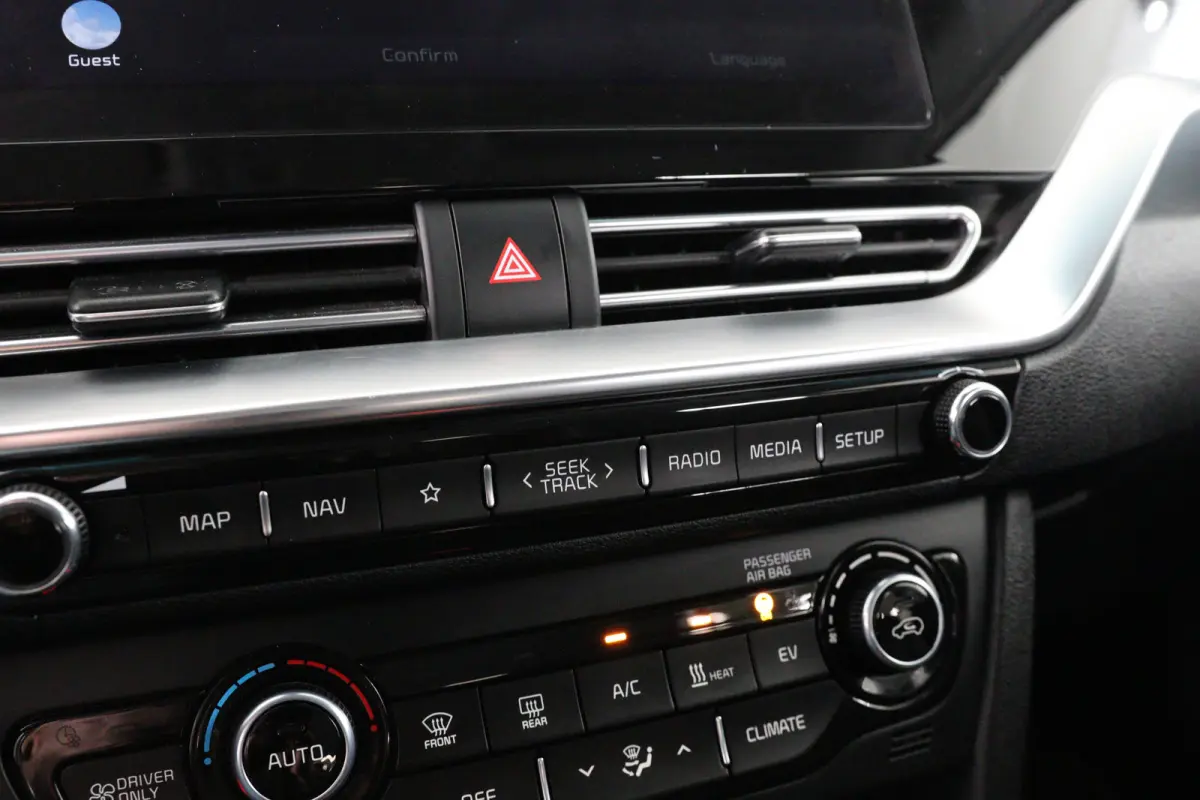DynamicLine 64 kWh | 1e Eigenaar! | SOH 100% | Warmtepomp | Cruise Adaptive | Camera | Half Leder | Clima | Navi | Keyless | Parkeersensoren | Lichtmetalen Velgen