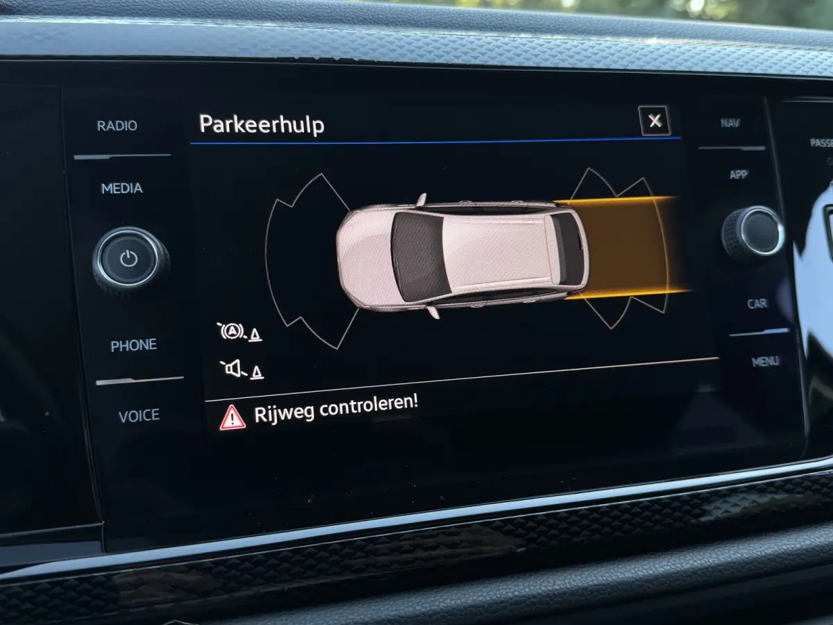 TSI 95PK LIFE EDITION CARPLAY/PDC/STOELVERW.