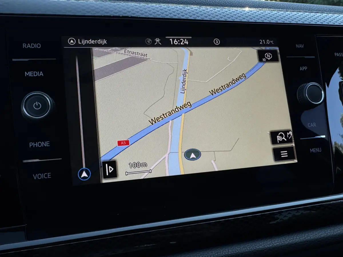 TSI 95PK LIFE EDITION CARPLAY/PDC/STOELVERW.