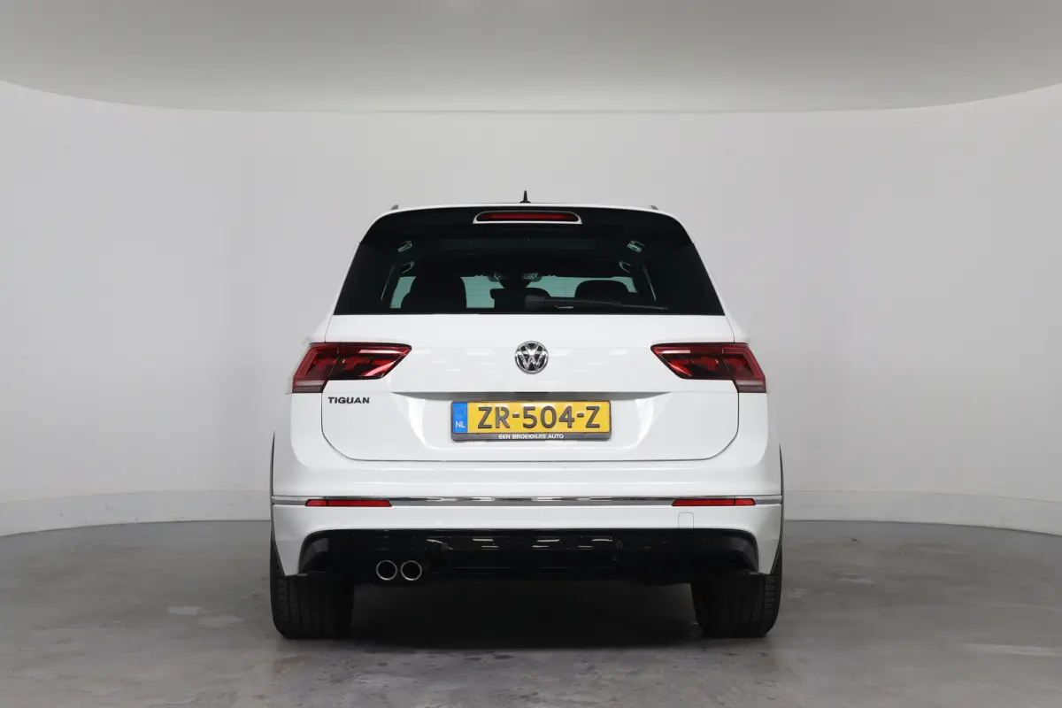 1.5 TSI ACT Comfortline Business R-Line | Dealer Onderhouden! | Open Dak | Virtual | Leder | Stoelverwarming | Clima | Navi | LED | Cruise Adaptive | Keyless | Elk. Achterklep | Parkeersenso