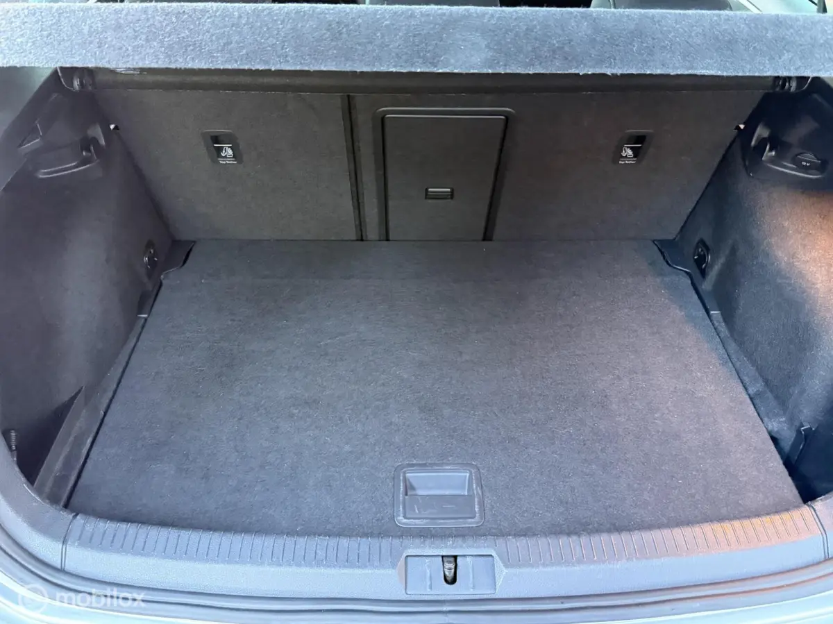 1.4 TSI Highline Carplay Navi