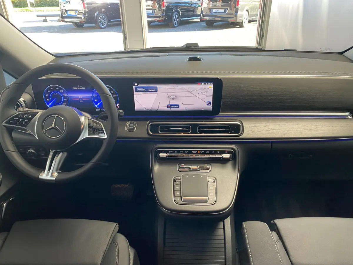 300 L2 Facelift 8-pers AMG Facelift - Exterieur pakket - 360 - Elec. deuren - Vol Opties - Incl. Garantie