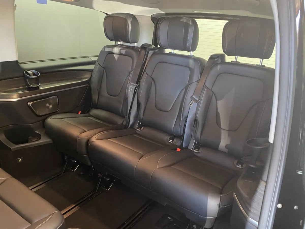 300 L2 Facelift 8-pers AMG Facelift - Exterieur pakket - 360 - Elec. deuren - Vol Opties - Incl. Garantie