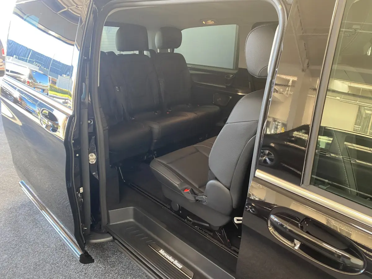 300 L2 Facelift 8-pers AMG Facelift - Exterieur pakket - 360 - Elec. deuren - Vol Opties - Incl. Garantie