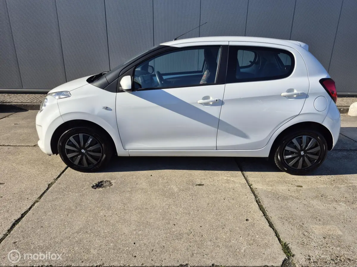 1.0 VTi Feel Airco / Carplay / Achteruitrij camera