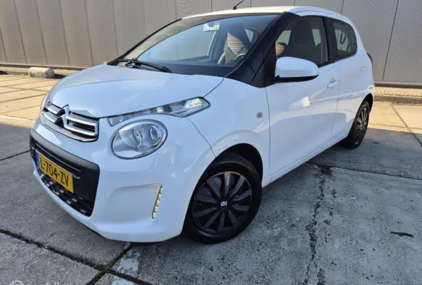 1.0 VTi Feel Airco / Carplay / Achteruitrij camera