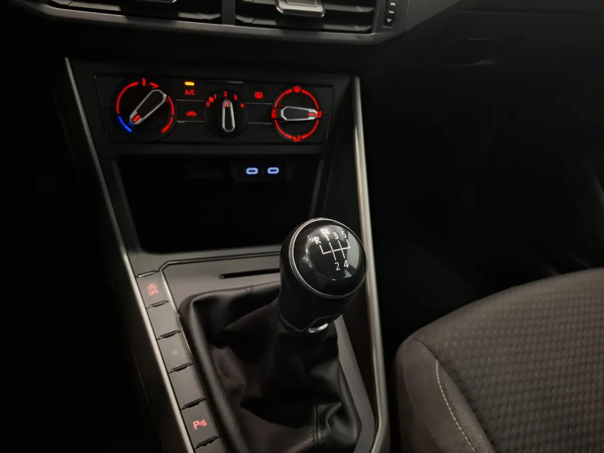1.0 TSI Comfortline 1e Eigenaar Trekhaak Navigatie Mooi!