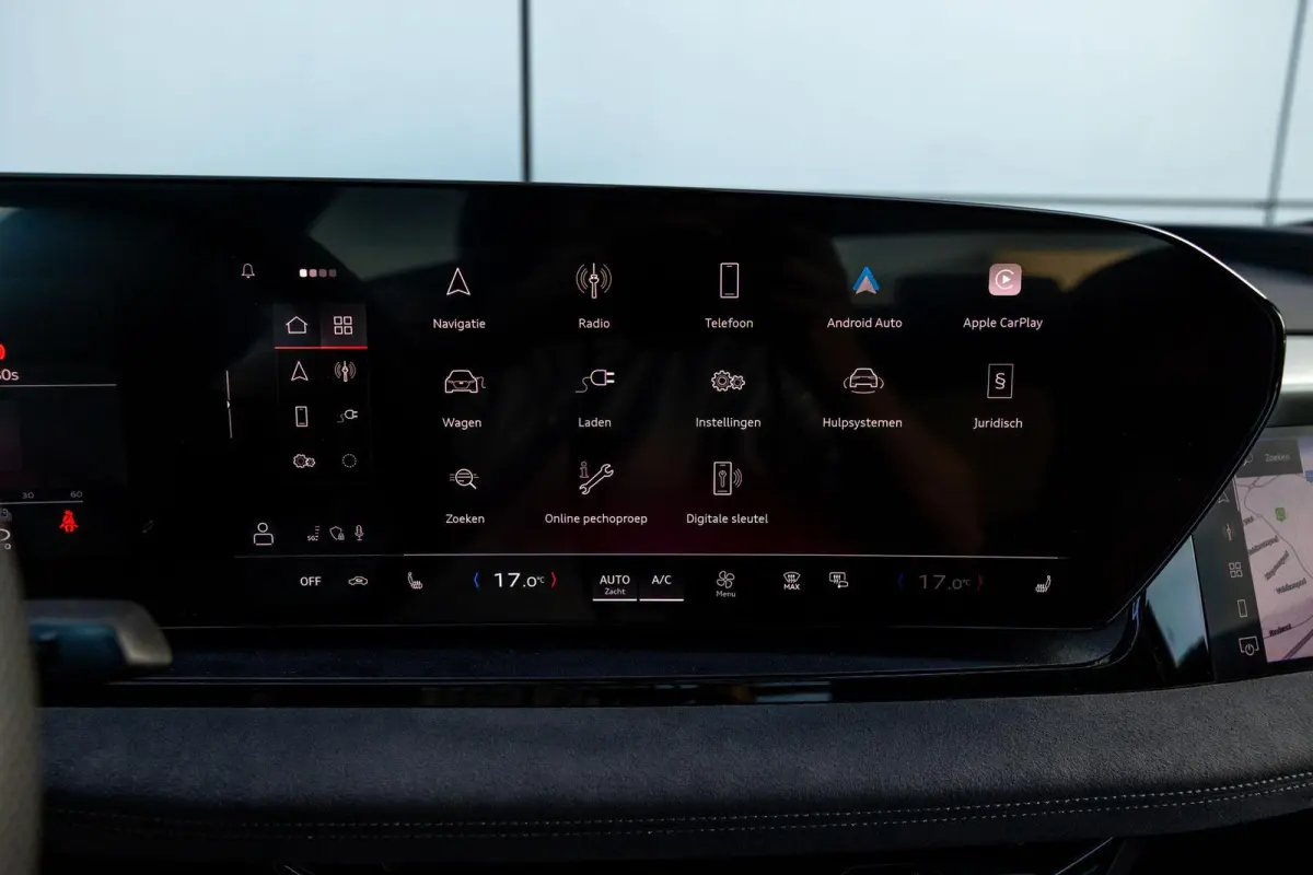 Performance 306pk S edition 100 kWh | Luchtvering | Panoramadak | B&O | Head-up