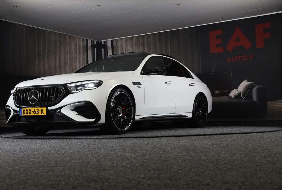 AMG 53 4MATIC+ Night Edition / Hyperscreen / Head Up / Burmester4D / 360 Camera / 4W Sturing / Pano