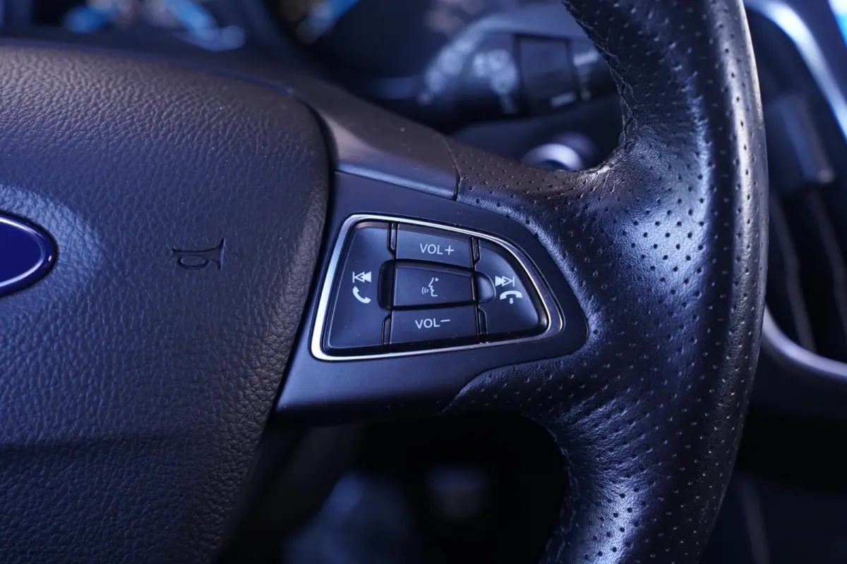1.0 ST-Line Navi Cruise Parkeersensor