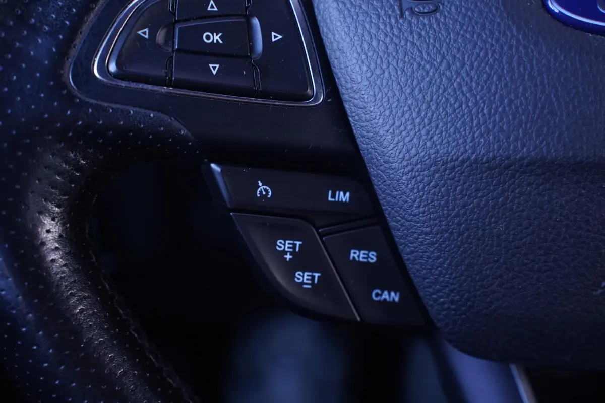 1.0 ST-Line Navi Cruise Parkeersensor