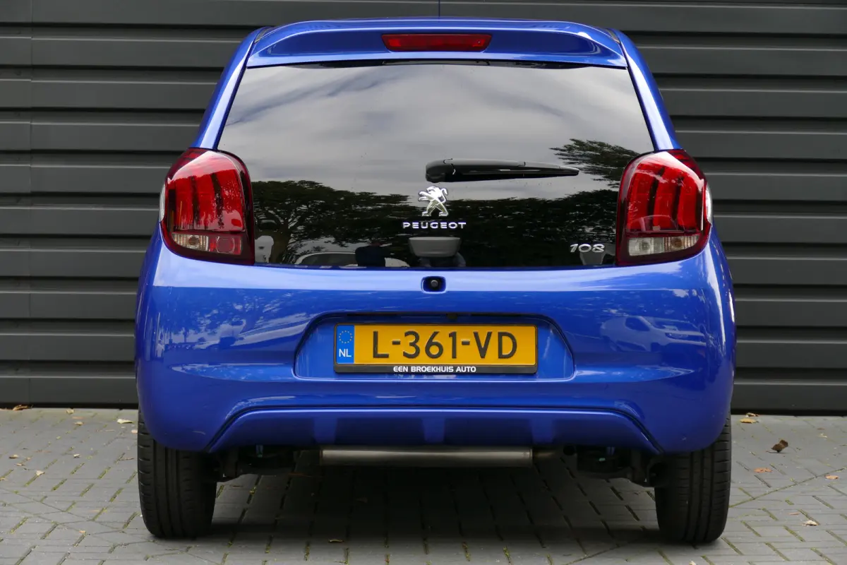 1.0 E-VTI 72PK 5-DRS ALLURE / CAMERA / 15"LMV / LED / NAVI / CLIMA / BLUETOOTH /