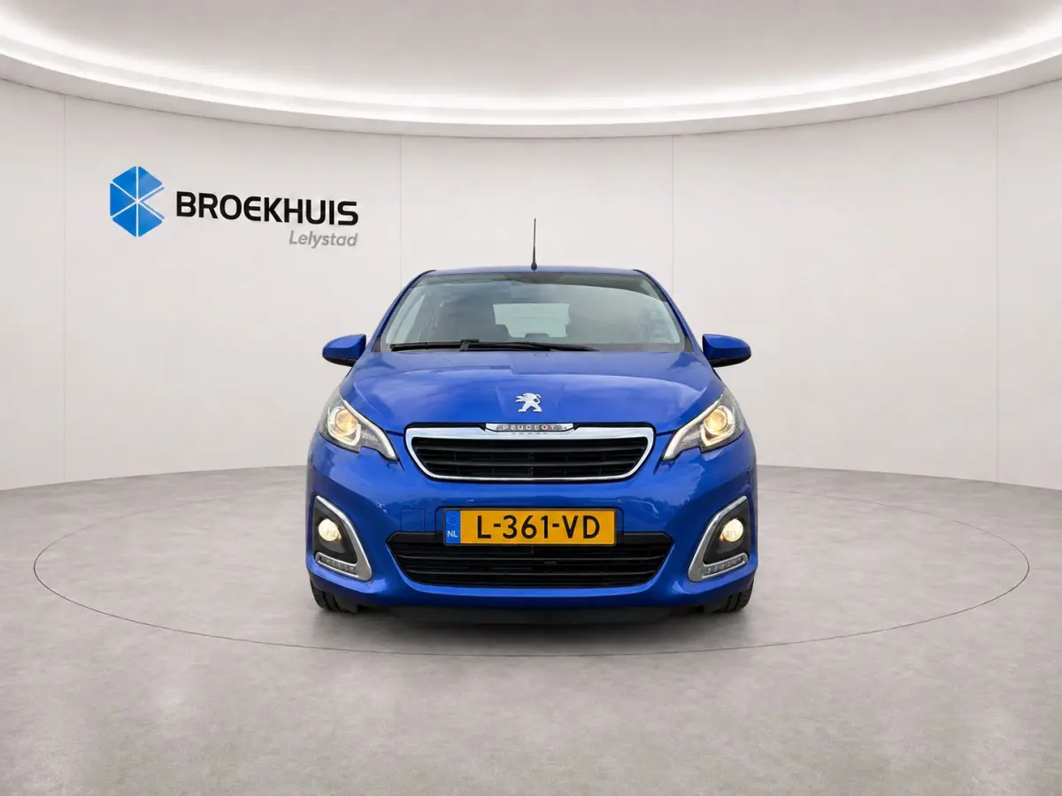 1.0 E-VTI 72PK 5-DRS ALLURE / NAVI / CLIMA / LED / 15" LMV / BLUETOOTH / PACK STYLE !!
