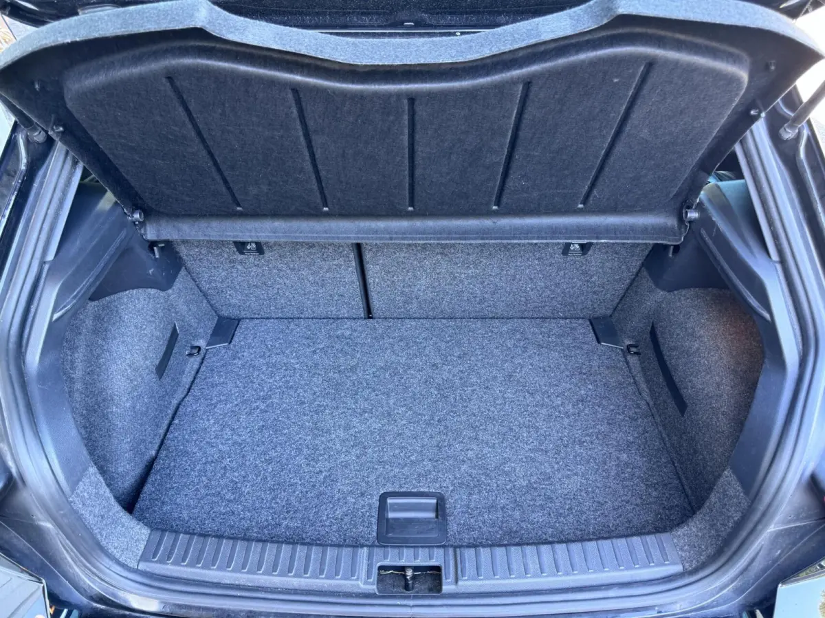 1.0 TSI 110pk 6bak, FR Business Intense Plus,Led,Gr.Navi,Clima,Cruise,Stoelverw.,