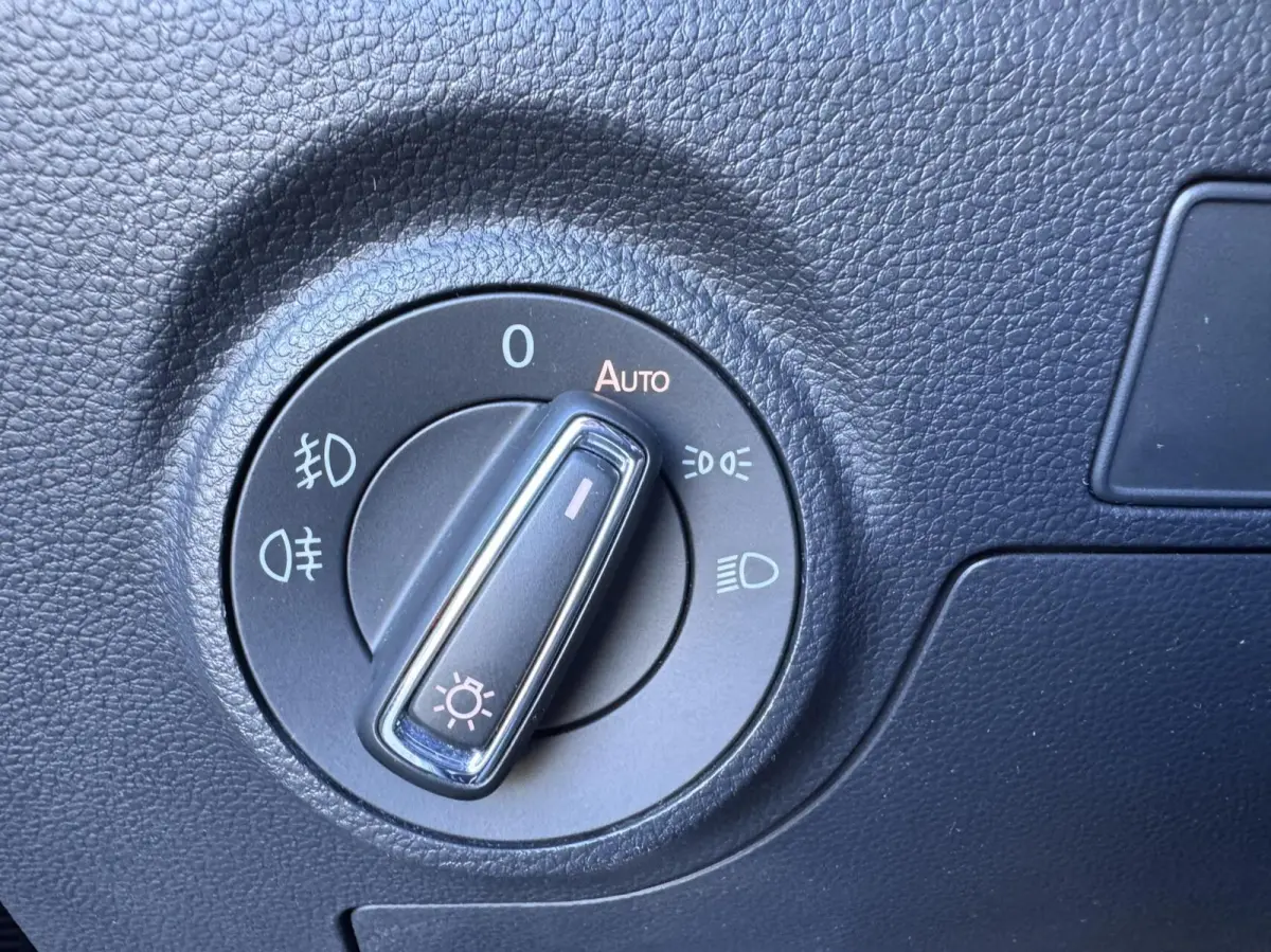 1.0 TSI 110pk 6bak, FR Business Intense Plus,Led,Gr.Navi,Clima,Cruise,Stoelverw.,