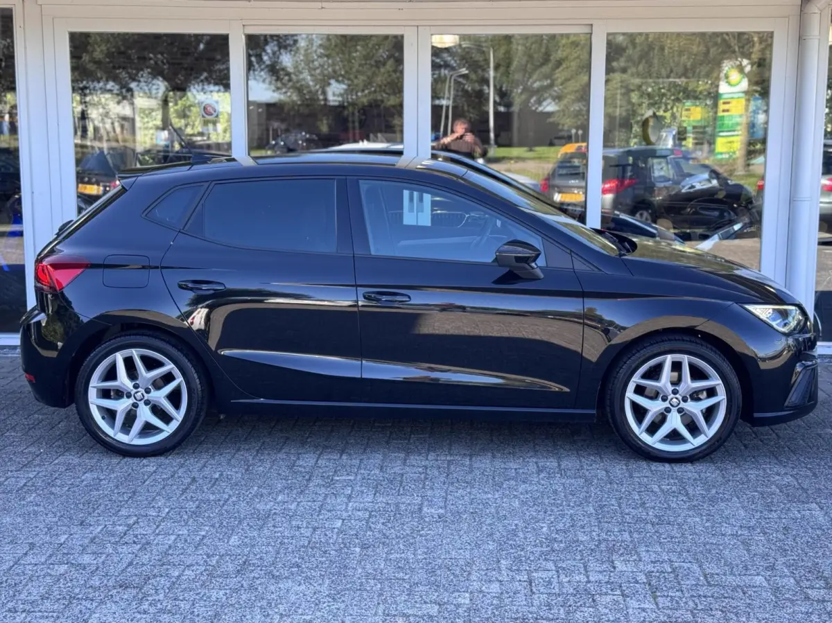 1.0 TSI 110pk 6bak, FR Business Intense Plus,Led,Gr.Navi,Clima,Cruise,Stoelverw.,