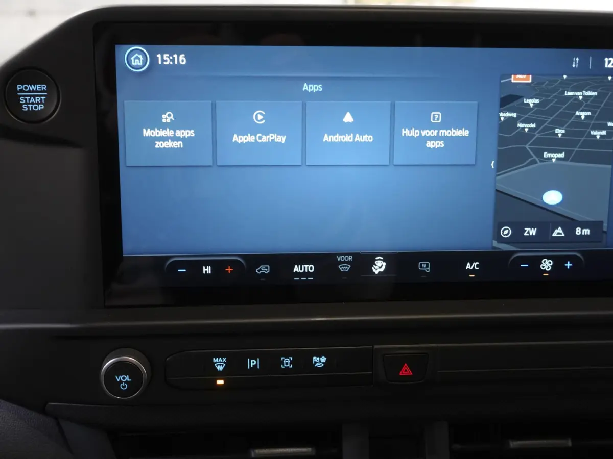 300 2.0 TDCI L2H1 Trend Dubbele Cabine Nieuw Model Trekhaak Navigatie Apple CarPlay Android Auto Camera Parkeerhulp Adaptive Cruise Control Climate Control Lichtmetalen velgen