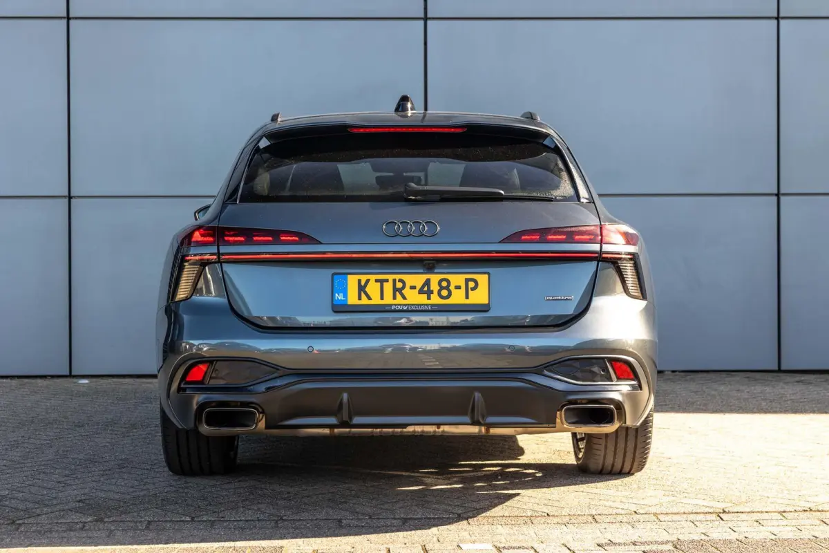 2.0 e-hybrid 367pk quattro S edition Competition | Luchtvering | Trekhaak | B&O | Head-up