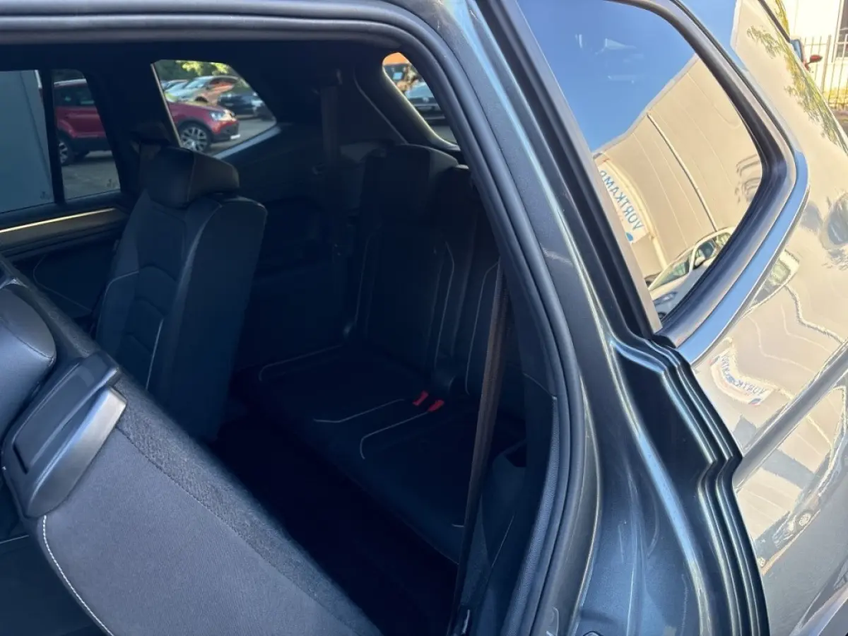 2.0 TSI 4M R-LINE 7P. LEDER/PANO-DAK/TREKHAAK/STAND-KACHEL/360CAMERA
