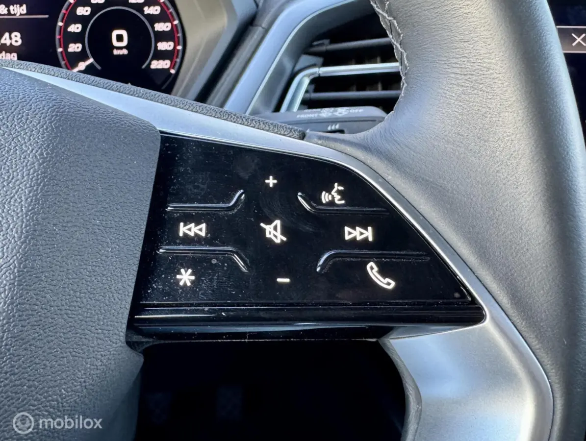 40 S edition 77 kWh Platinum Pack | Matrix LED | ACC | Camera