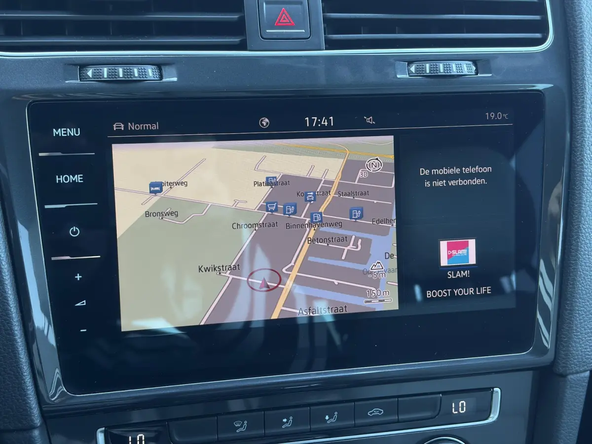 e-Golf ✓SOH 88.57%✓Carplay✓Navi✓Leder✓Clima✓Cruise✓Pdc V+A✓LED✓16'' Lm velgen✓N.A.P✓Apk tot 02-2027
