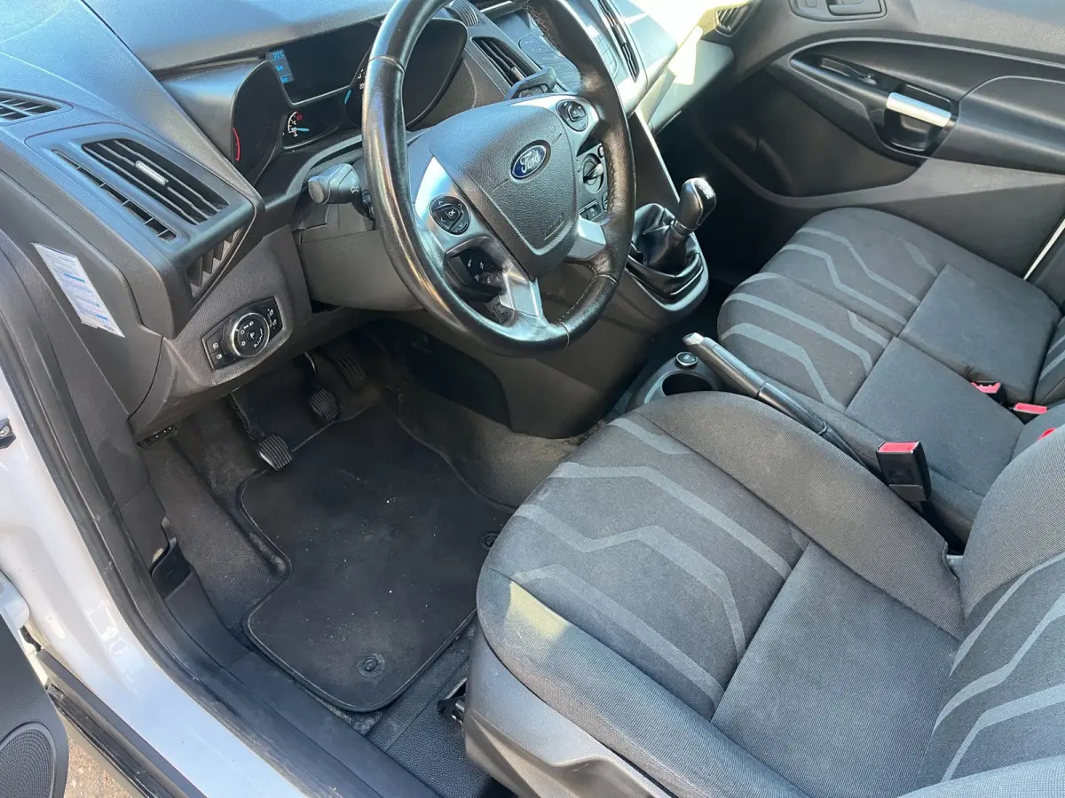 1.5 TDCI L1 Trend(st-bekr,schuifdeur,airco,trekhaak,bj18,7499,-)