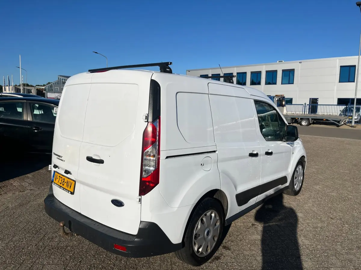 1.5 TDCI L1 Trend(st-bekr,schuifdeur,airco,trekhaak,bj18,7499,-)