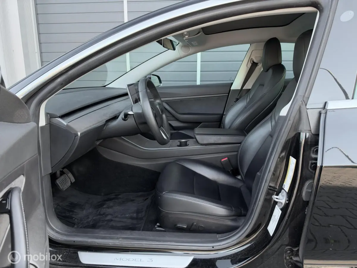 Standard Range Nette auto | 19 inch | SOH 88%