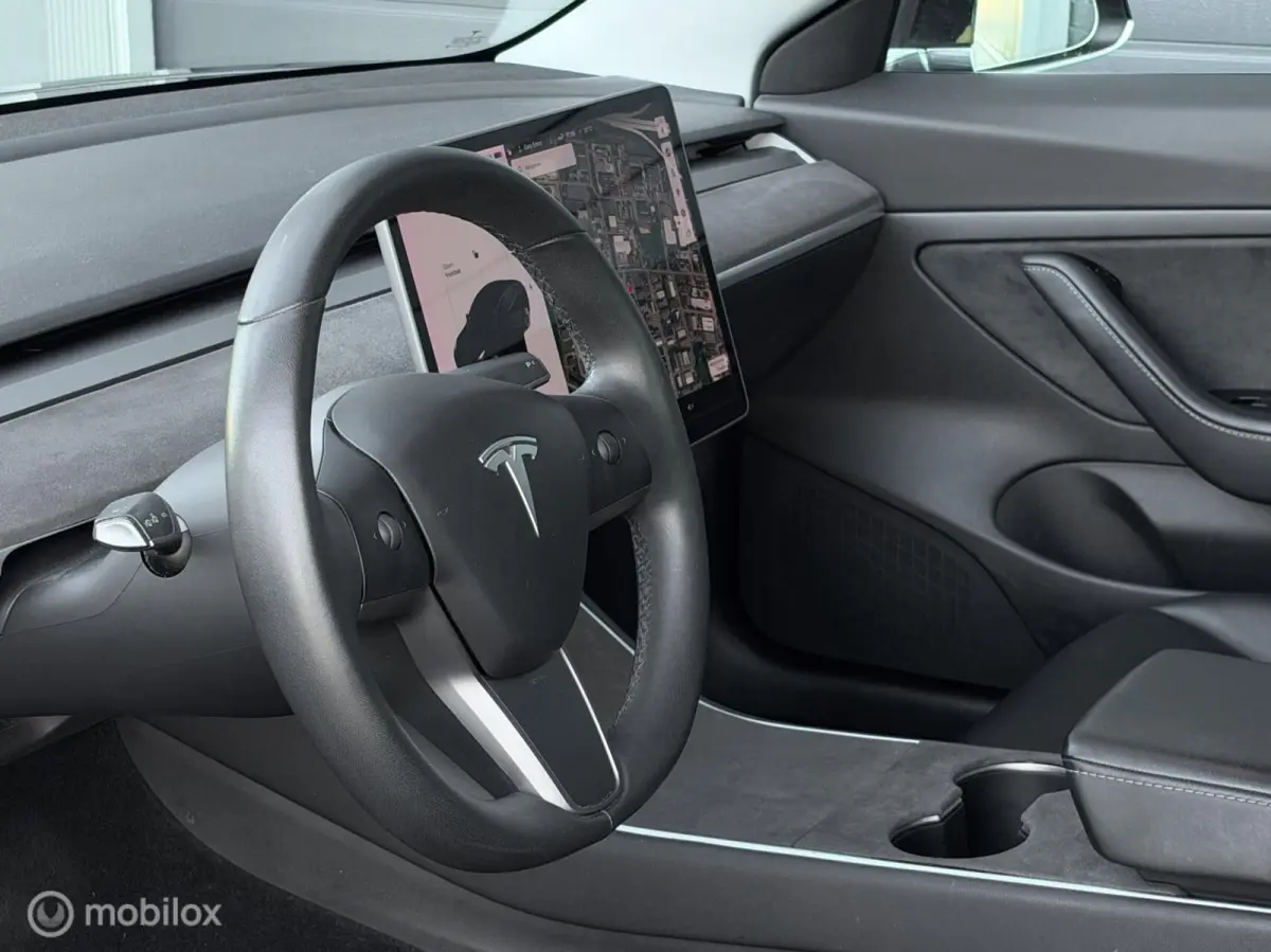 Standard Range Nette auto | 19 inch | SOH 88%