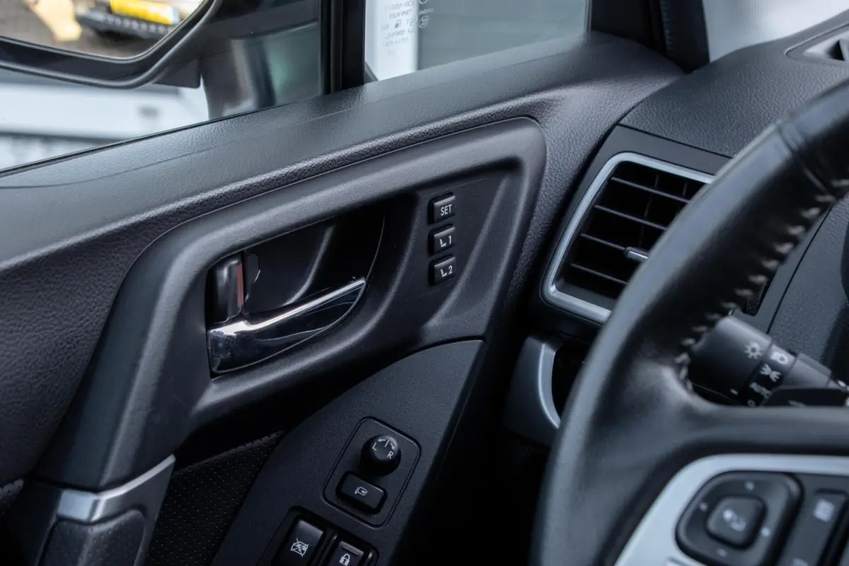2.0 CVT AWD Premium | Eyesight | Navigatie | Trekhaak | Lederen bekleding |