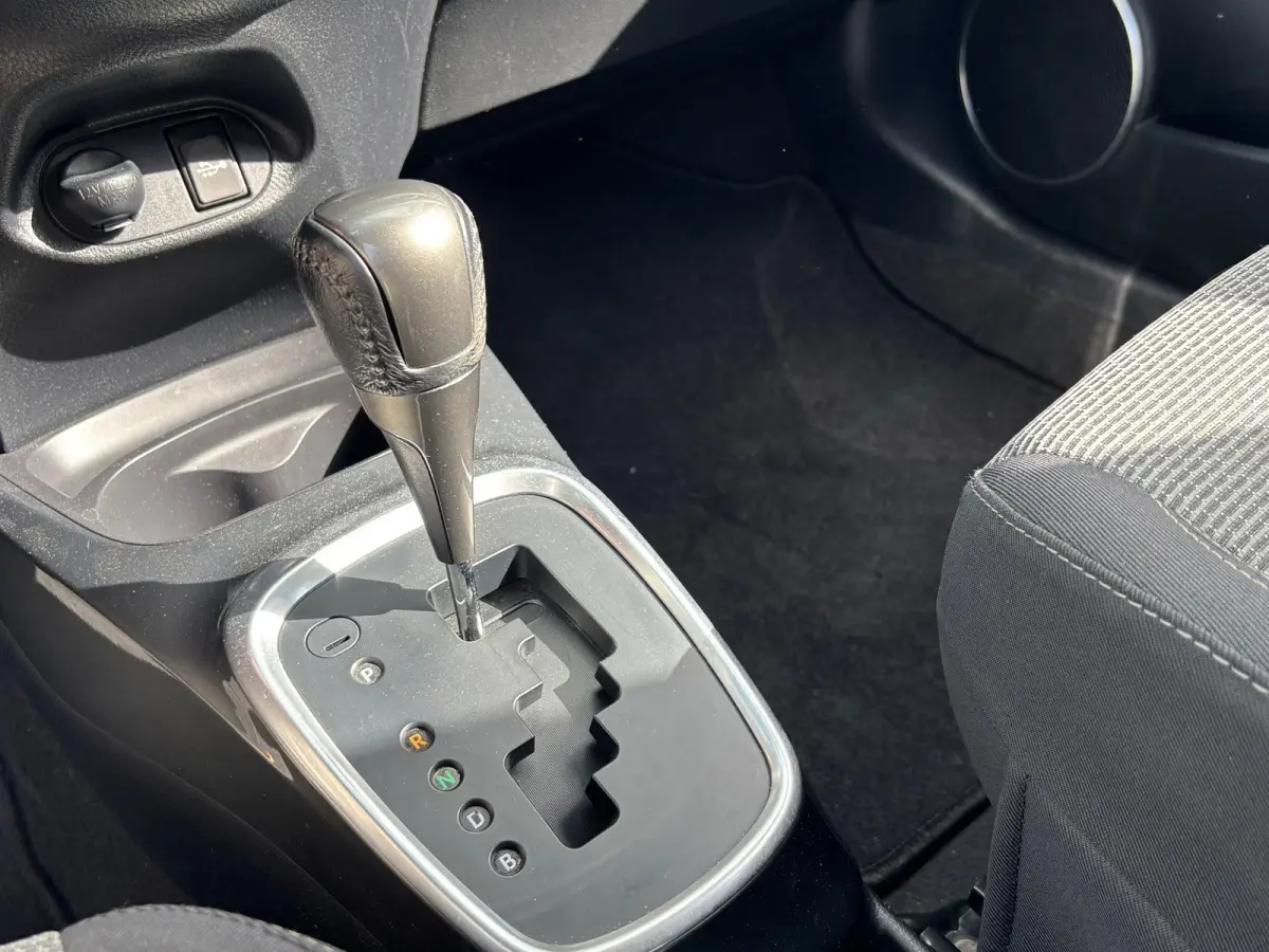 1.5 Hybrid Trend - Black Sand Pearl - Nav/Cruise/Carplay