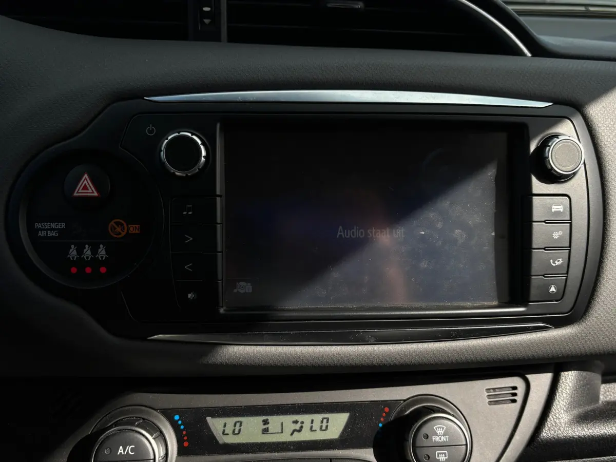 1.5 Hybrid Trend - Black Sand Pearl - Nav/Cruise/Carplay