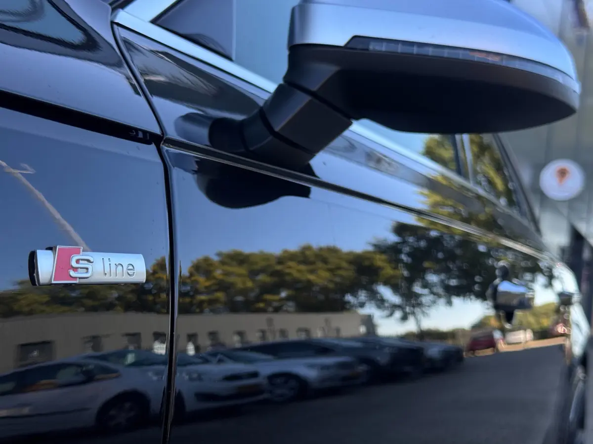 S-LINE / NAP !! / PANO / CRUISE / CLIMATE / FLIPPERS / P.SENSOREN / BLUETOOTH / LEDER-ALCANTARA / ISOFIX / 20 INCH !