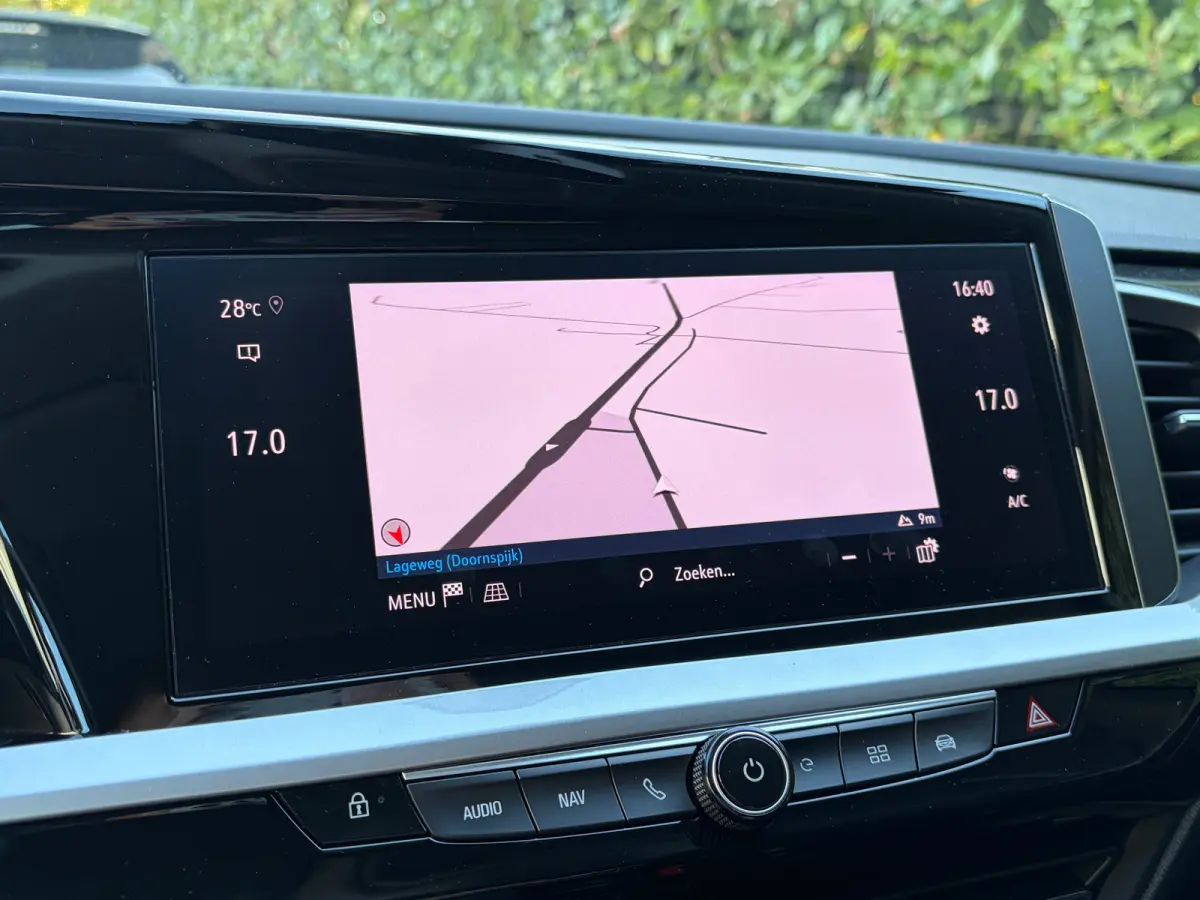 1.6 Turbo Plug-In Hybrid 225 PK Level 4/GS Line | TREKHAAK AFNB.| ADAPTIEVE CRUISE CONTROL| AGR COMFORTSTOELEN| DODEHOEK DETECTIE| STUUR, STOEL EN VOORRUITVERWARMING| HALF LEDER/HALF STOFFEN
