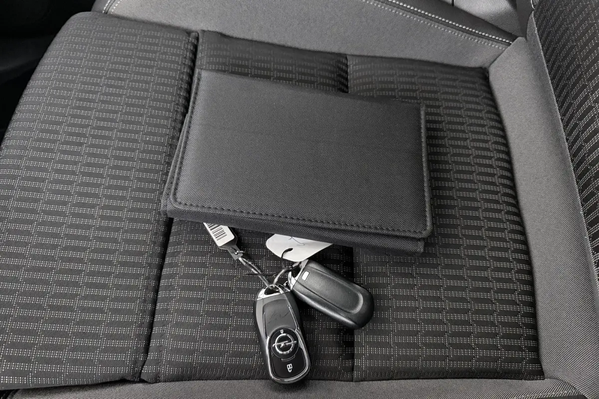 1.2 Elegance Trekhaak Carplay Digi. Dash