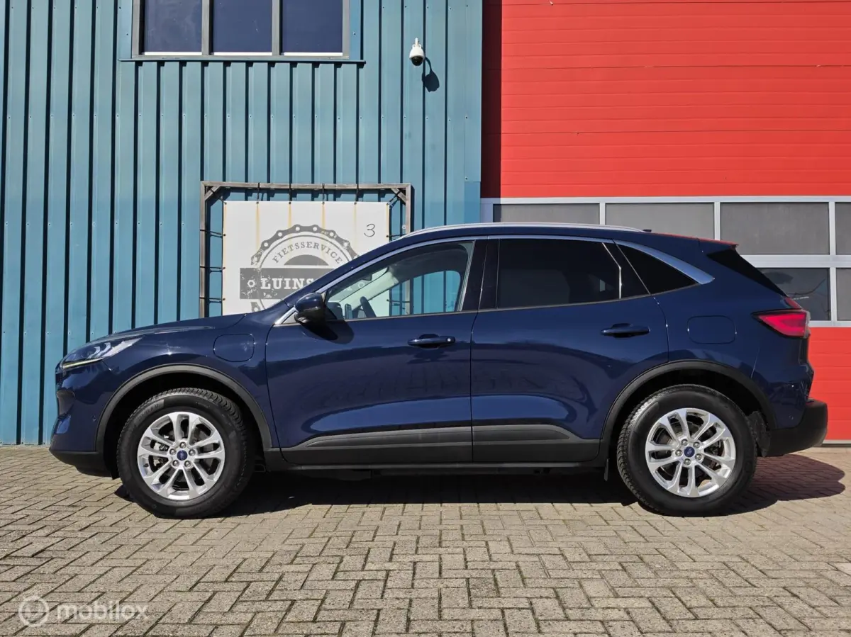 2.5 PHEV Titanium