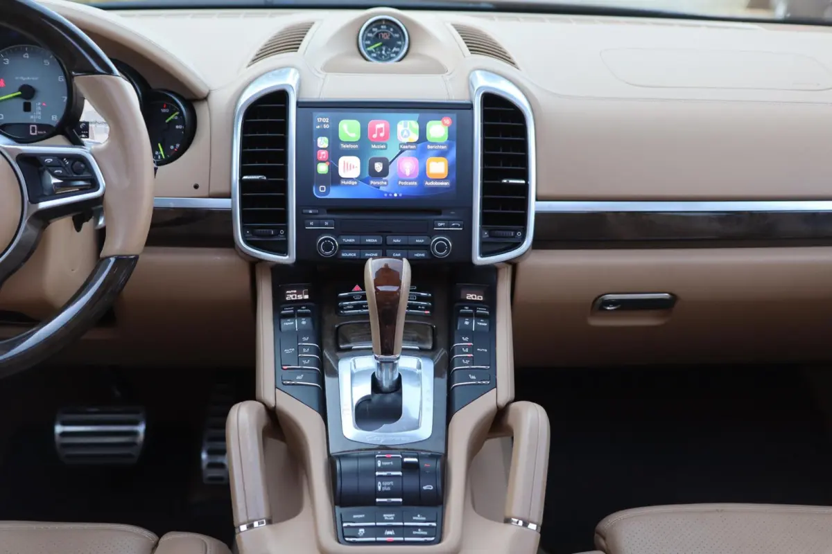 3.0 S E-Hybrid ⚡ | SPORT CHRONO ⏱️ | PANO ☀️ | BOSE 🔊 | CARPLAY 📱 | ELEK. TREKHAAK 🔗 | SOFTCLOSE | LEDER