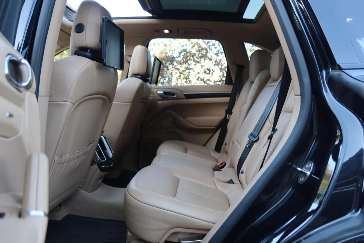 3.0 S E-Hybrid ⚡ | SPORT CHRONO ⏱️ | PANO ☀️ | BOSE 🔊 | CARPLAY 📱 | ELEK. TREKHAAK 🔗 | SOFTCLOSE | LEDER
